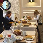 Piccolo Panzio Vendeglo Vinoteca Oda ve Kahvaltı 4*