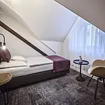 Piccolo Panzio Vendeglo Vinoteca 4* Zalaegerszeg