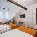 Piccolo Panzio Vendeglo Vinoteca 4* Zalaegerszeg