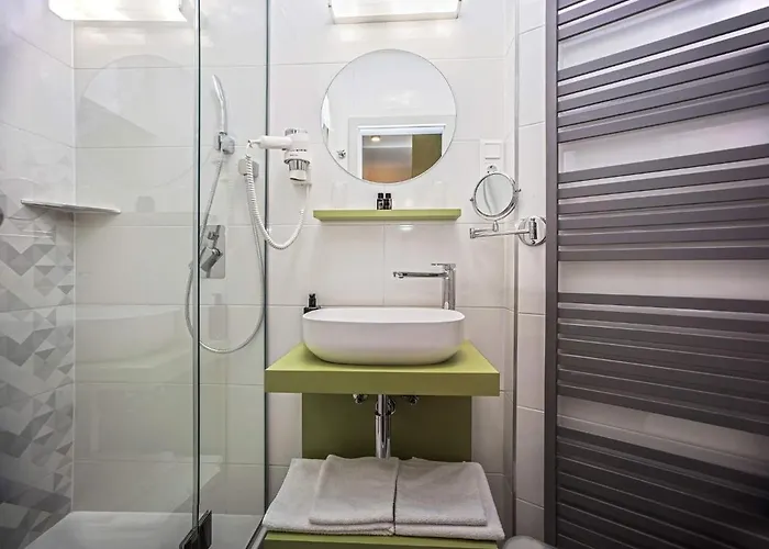 Piccolo Panzio Vendeglo Vinoteca 4* Залаэгерсег